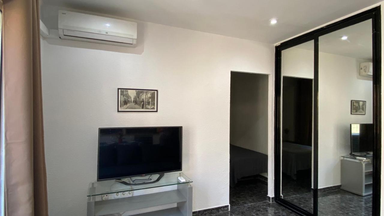 Apartamentos Playa Badalona Eksteriør bilde