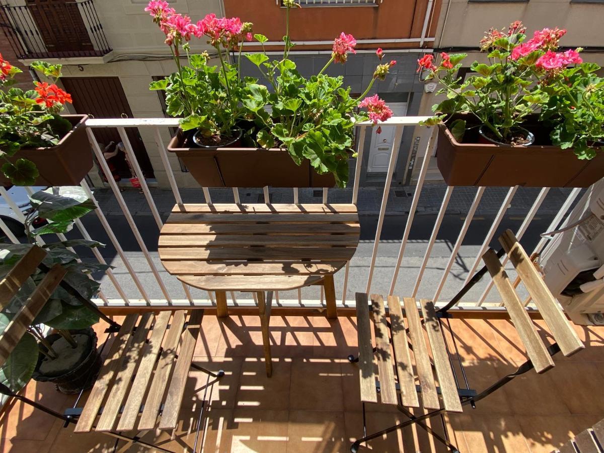Apartamentos Playa Badalona Eksteriør bilde